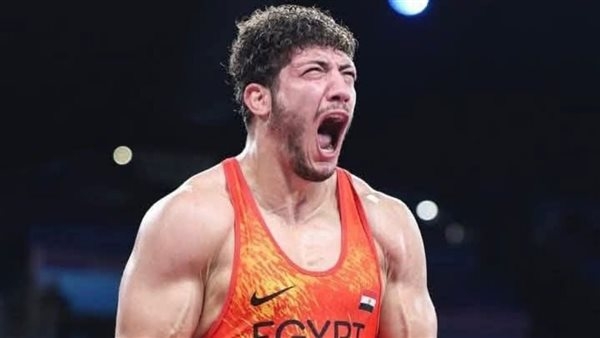 محمد علي جبر يتوج بذهبية بطولة إفريقيا في المصارعة الرومانية