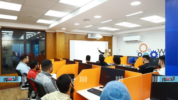 18 متدربا في دورة ICDL و12 متخصصًا في الذكاء الاصطناعي ضمن فعاليات "استدامة" بكفر الشيخ