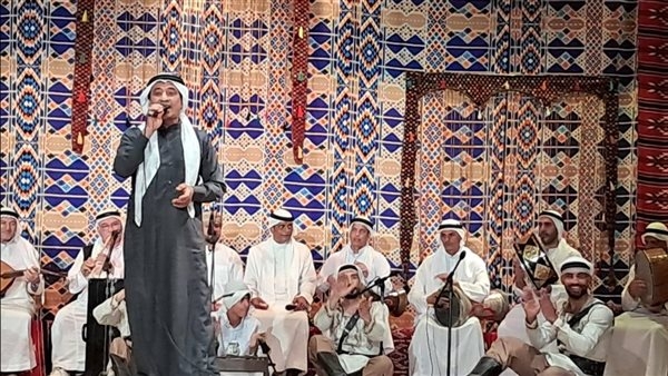 "تشكلات الهوية في عصر الذكاء الاصطناعي" في ملتقى الثقافة والهوية الوطنية بالعريش