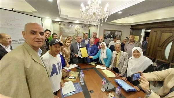 اتحاد العمال الوفديين يكرم رئيس الوفد