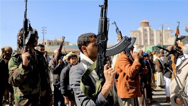 الحوثيون: استهدفنا مطار بن جوريون بصاروخ باليستى فرط صوتى