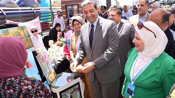 بمشاركة 85 عارضًا.. افتتاح معرض أيادي مصر في دمياط (صور)