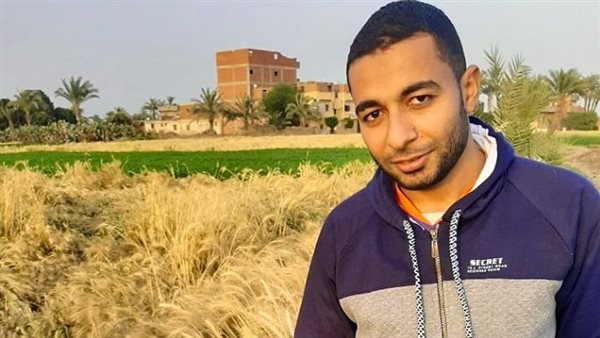 طقس فرعوني يعود للحياة من قلب الفيوم.. "محمود" يعيد إحياء "عروسة القمح"