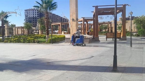 تكثيف جهود النظافة ورفع التراكمات بالأحياء السكنية بأسوان