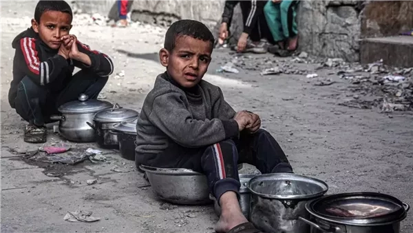 حصار الغذاء يهدد غزة.. الأمم المتحدة تدق ناقوس الخطر وتطالب بتدخل عاجل