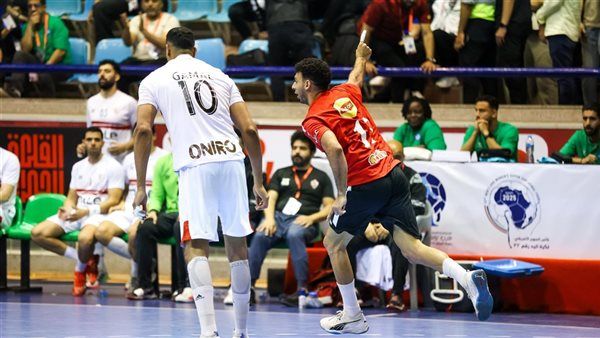 يد الأهلي "تضرب" الزمالك وتتأهل لنهائي السوبر الإفريقي