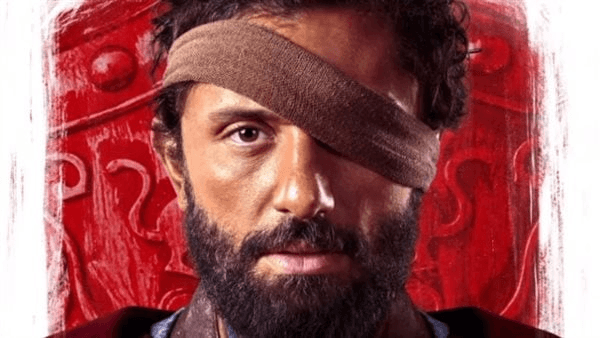كريم محمود عبد العزيز يبتعد عن الكوميديا في "مملكة الحرير" (خاص)