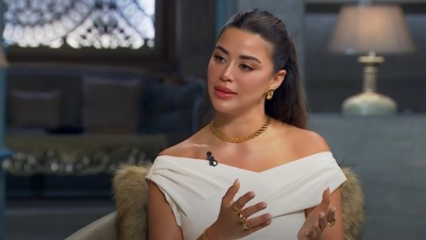 يارا السكري ترد على شائعة زواجها من العوضي: "ركبوا مشاهدنا على أغاني رومانسية"