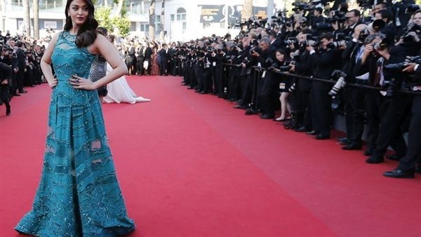بين الأناقة والانضباط.. قواعد "الدريس كود" في المهرجانات السينمائية