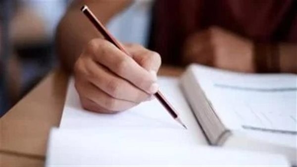 نصائح غذائية لزيادة تركيز الطلاب ليلة الامتحان 2025