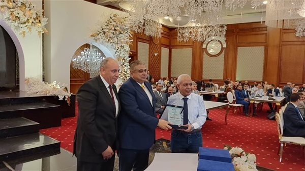 تكريم ضباط الدعم الملاحي ضمن احتفالات اليوم العالمي لمعلومات الطيران
