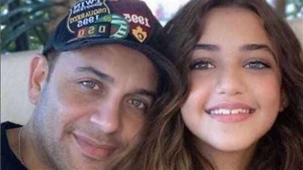 ابنة مصطفى قمر تخطف الأنظار في عيد ميلادها والجمهور يتغزل: "تدوم الحلويات"