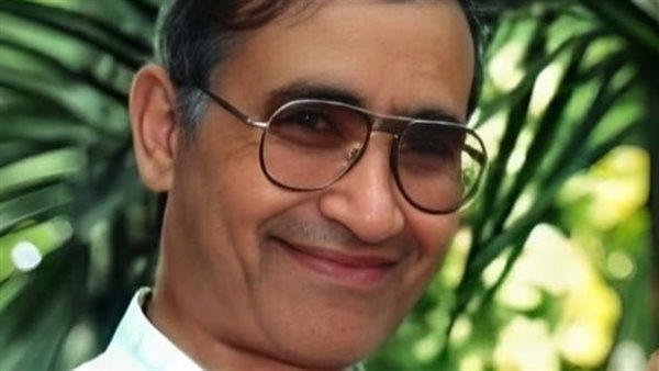 عطر الأحباب يحتفى بالمسيرة الإبداعية للشاعر أحمد زرزور.. الأربعاء
