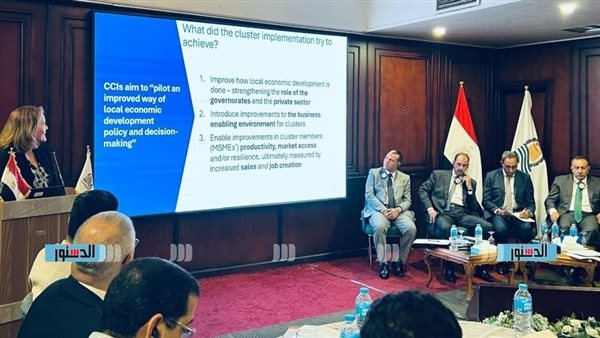محافظ أسيوط يشارك فى ورشة عمل بقنا ضمن برنامج "تنمية صعيد مصر"