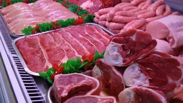 سعر اللحوم والفراخ والبيض في أسيوط اليوم الاثنين 19 مايو 2025