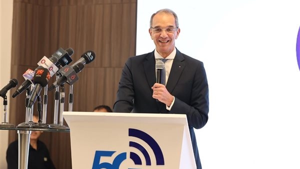وزير الاتصالات يفتتح منتدى تكنولوجيا الجيل الخامس "5G" في مصر