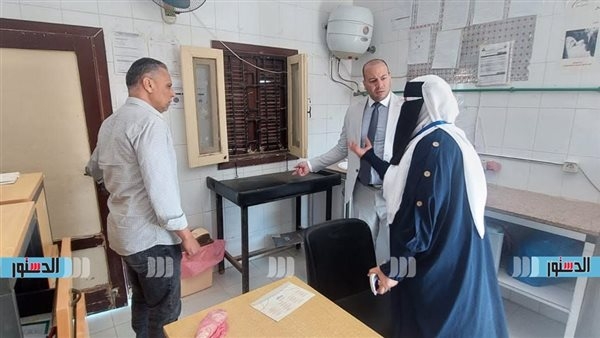 وكيل "صحة مطروح" يحيل مدير وحدة بنجر 23 ومدير الإدارة الصحية للتحقيق