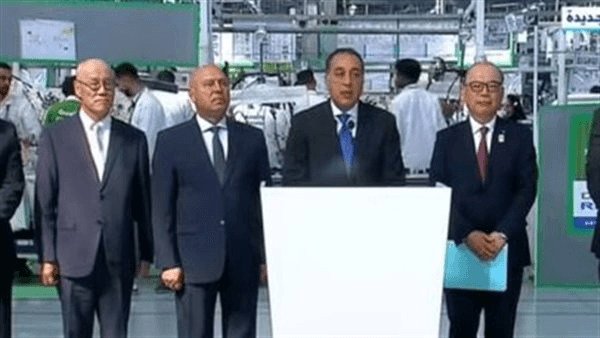 مدبولي: الضفائر الكهربائية من الصناعات الدقيقة.. ومصر أصبحت مركزًا لإنتاجها