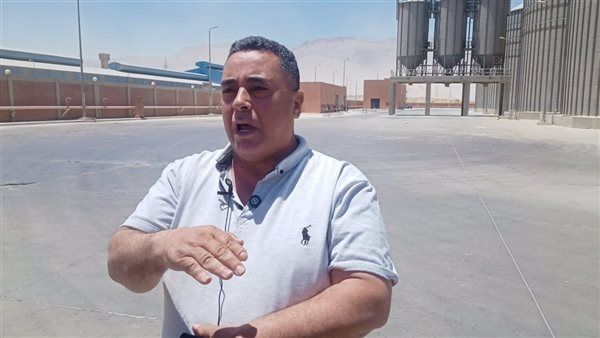 "تموين السويس": توريد 21 ألف طن قمح محلي لصومعة عتاقة حتى الآن