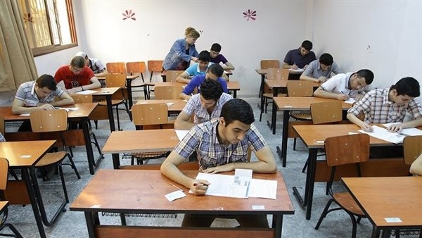 جدول امتحانات الصف الأول والثاني الثانوي الترم الثاني 2025 بمحافظة القاهرة
