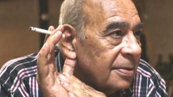 أحمد الخميسي يطمئن الأصدقاء والأحباب: "أنا بخير" (خاص)