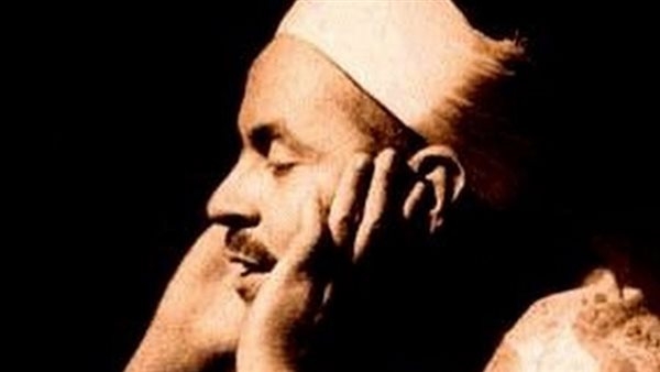 من طواجن البامية إلى ضوء الشموع.. من هي "زينب" التي انتظرها الشيخ محمد رفعت
