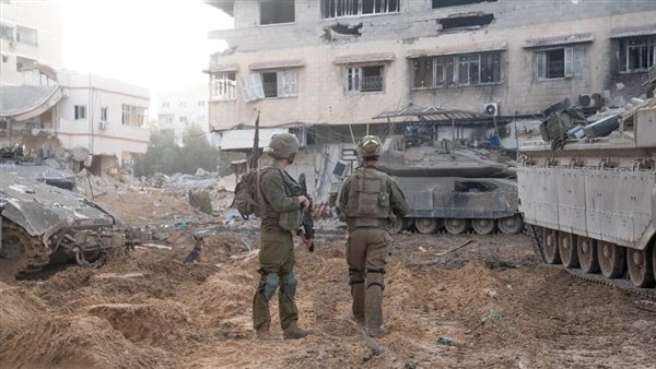 شهداء ومصابون.. القصف المباشر لمنازل الفلسطينيين يحرم العائلات من ذويهم في غزة