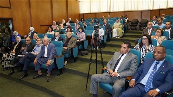 معهد التخطيط يُناقش الاستراتيجية الوطنية المتكاملة للتمويل في مصر