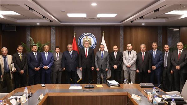 أرباح مليار جنيه.. وزير البترول يعتمد نتائج أعمال "واديكو" فى 2024