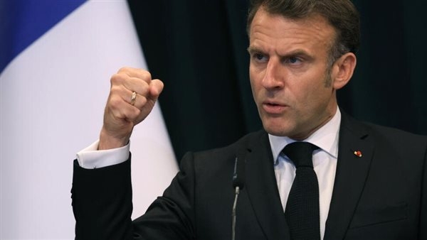 ماذا يريد ماكرون من جولته الآسيوية لفيتنام وإندونيسيا وسنغافورة؟