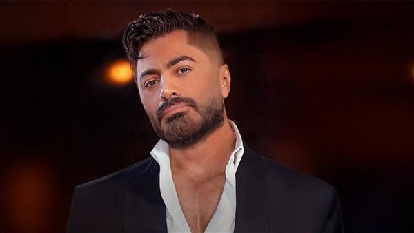 جرأة موسيقية.. تامر حسني يطرح 4 أغاني "دويتو" بأشكال مختلفة في 2025 (فيديو)