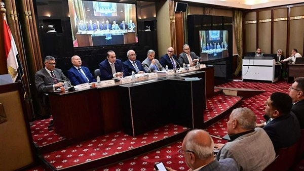 المستشار محمود فوزى: نتفق على تدعيم مادة السكن البديل بقانون الإيجار القديم