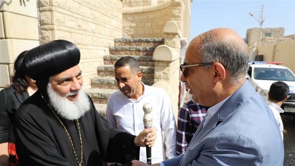 محافظ المنيا يهنئ الأقباط بموسم السيدة العذراء بدير جبل الطير ويؤكد أهمية التراث الديني