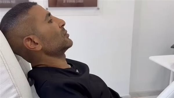أحمد سعد يزيل التاتوهات: أنا بقيت راجل