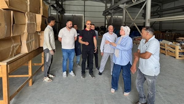 رئيس جهاز القاهرة الجديدة يتفقد مشروعات الإسكان والطرق ومحطة الرفع بالمدينة