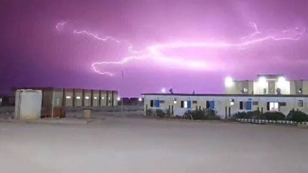 أدعية تقولها حين حدوث العاصفة: ذكرٌ يُطمئن القلب في لحظات الخوف