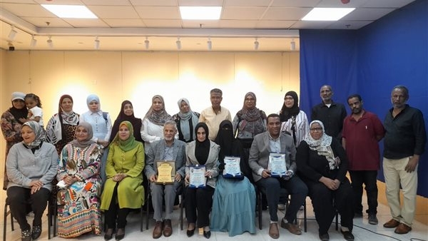 احتفاء وتكريم للأدباء ومناقشة رواية "أكروفوبيا" في لقاء أسبوعي بـ"ثقافة أسوان"
