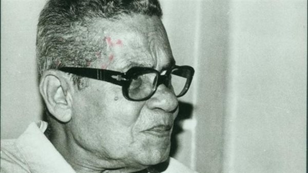 طاهر أبو فاشا.. شاعر الأغنية والإذاعة المصرية