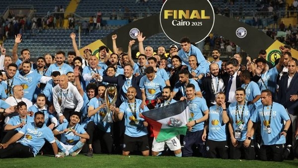 بيراميدز يشكر الرئيس السيسي بعد الفوز بدورى أبطال افريقيا