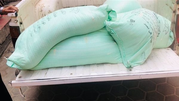 "تموين الفيوم" تضبط مبيعات وهمية بـ64 ألف رغيف خبز مدعم وتحرر 35 محضرًا