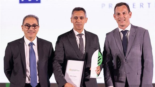 تكريم مصر إيطاليا العقارية بجائزة شنايدر إلكتريك للاستدامة 2024 في الشرق الأوسط وأفريقيا