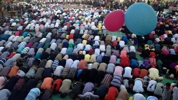 تجربة ترفيهية مميزة.. الزوار يستمتعون بقطار الحديقة الدولية احتفالًا بعيد الأضحى