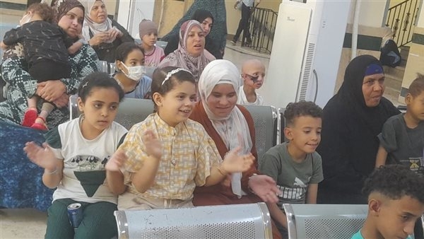 ضمن احتفالات الأضحى.. "الثقافة" تنظم احتفالية فنية بمعهد أورام سوهاج