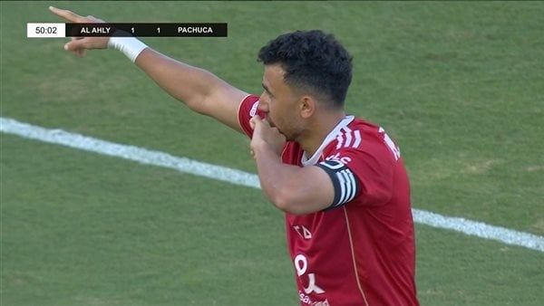 الأهلي يخسر أمام باتشوكا بركلات الترجيح رغم تألق زيزو وتريزيجيه