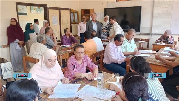 محافظ أسيوط: بدء أعمال تقدير الدرجات لامتحانات الشهادة الإعدادية وسط إجراءات مشددة