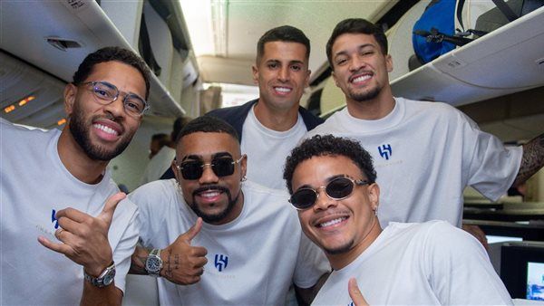 بعثة الهلال السعودي تُغادر إلى أمريكا استعدادا للمشاركة في مونديال الأندية