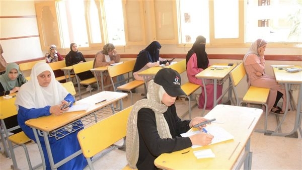 مواصفات امتحانات الثانوية العامة 2025 الرسمية وعدد الأسئلة في كل مادة