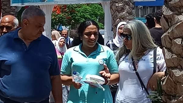 الثانوية العامة: غدًا امتحانات اللغة الأجنبية الثانية لـ"النظام الجديد" والاقتصاد والإحصاء لـ"القديم"