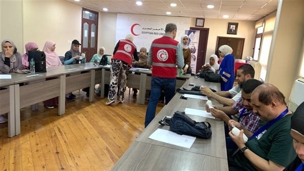 على طريقة برايل.. الهلال الأحمر يمنح دورة إسعافات أولية للأشخاص ذوي الإعاقة البصرية