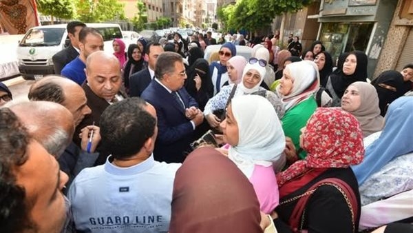 محافظ الدقهلية يتفقد لجان امتحانات الثانوية العامة